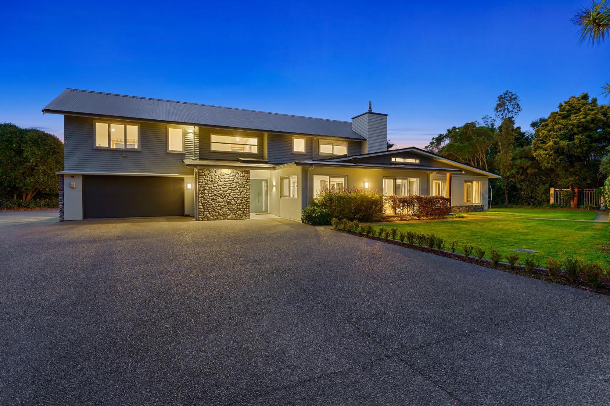 Anam Cara Gardens Luxury Villa Private Bedrooms And Ensuite Bathrooms Sleeps 9 Otaki Exterior foto